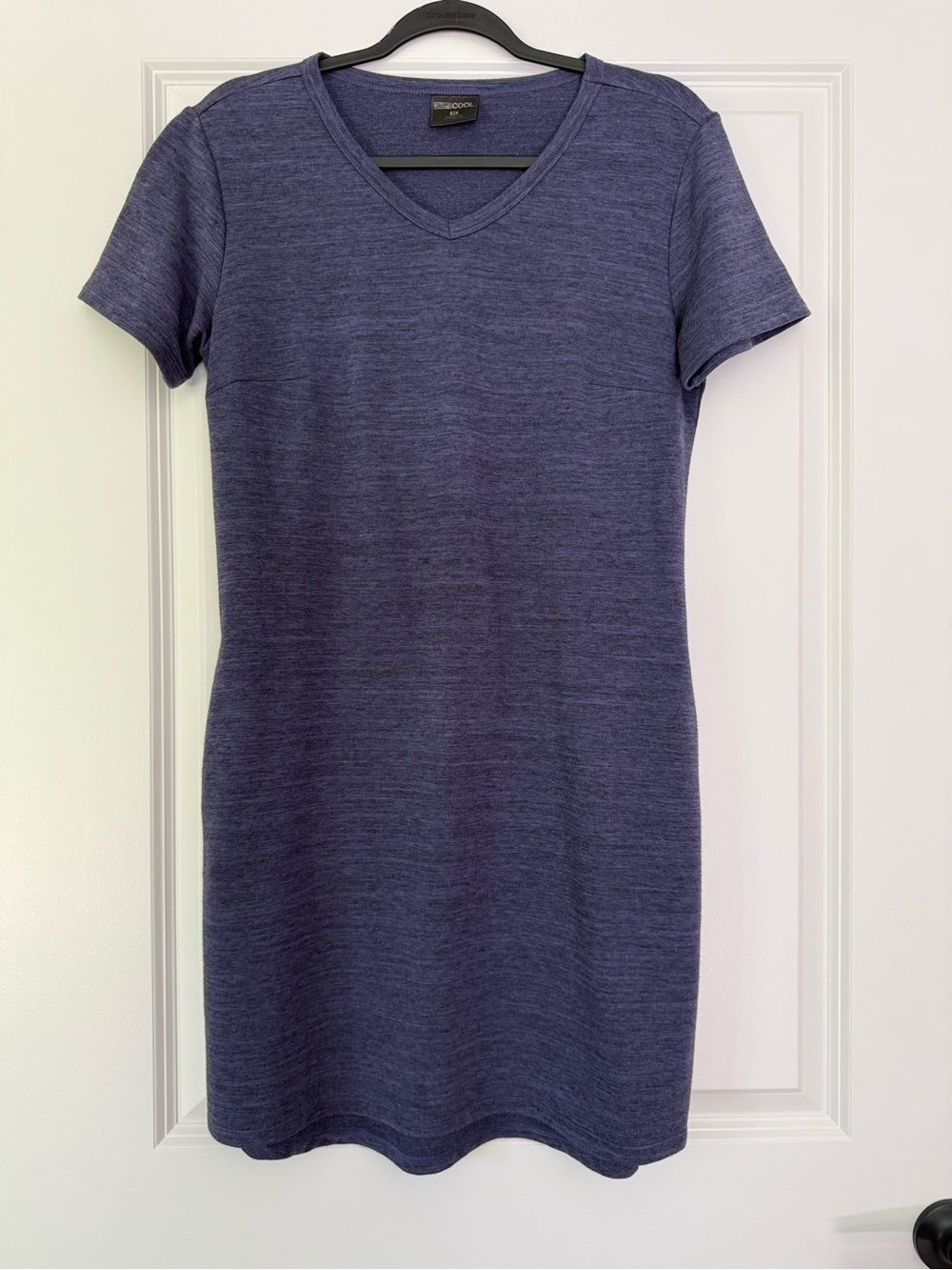 Lushora V-Neck Short Sleeve Knit Dress in Heather Navy